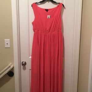 Torrid Pleated Maxi Dress